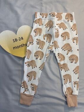 Adorable Sloth Print Baby Leggings